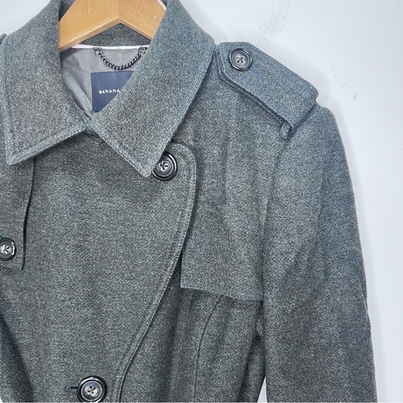 Banana Republic Grey Wool Trench Pea Coat with belt Size Medium - Picture 9 of 15